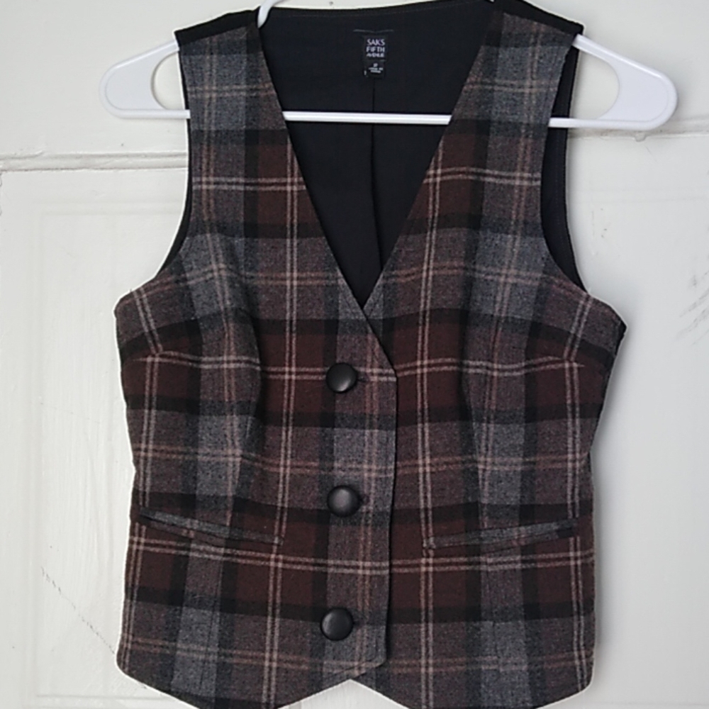 Ladies plaid fitted vest